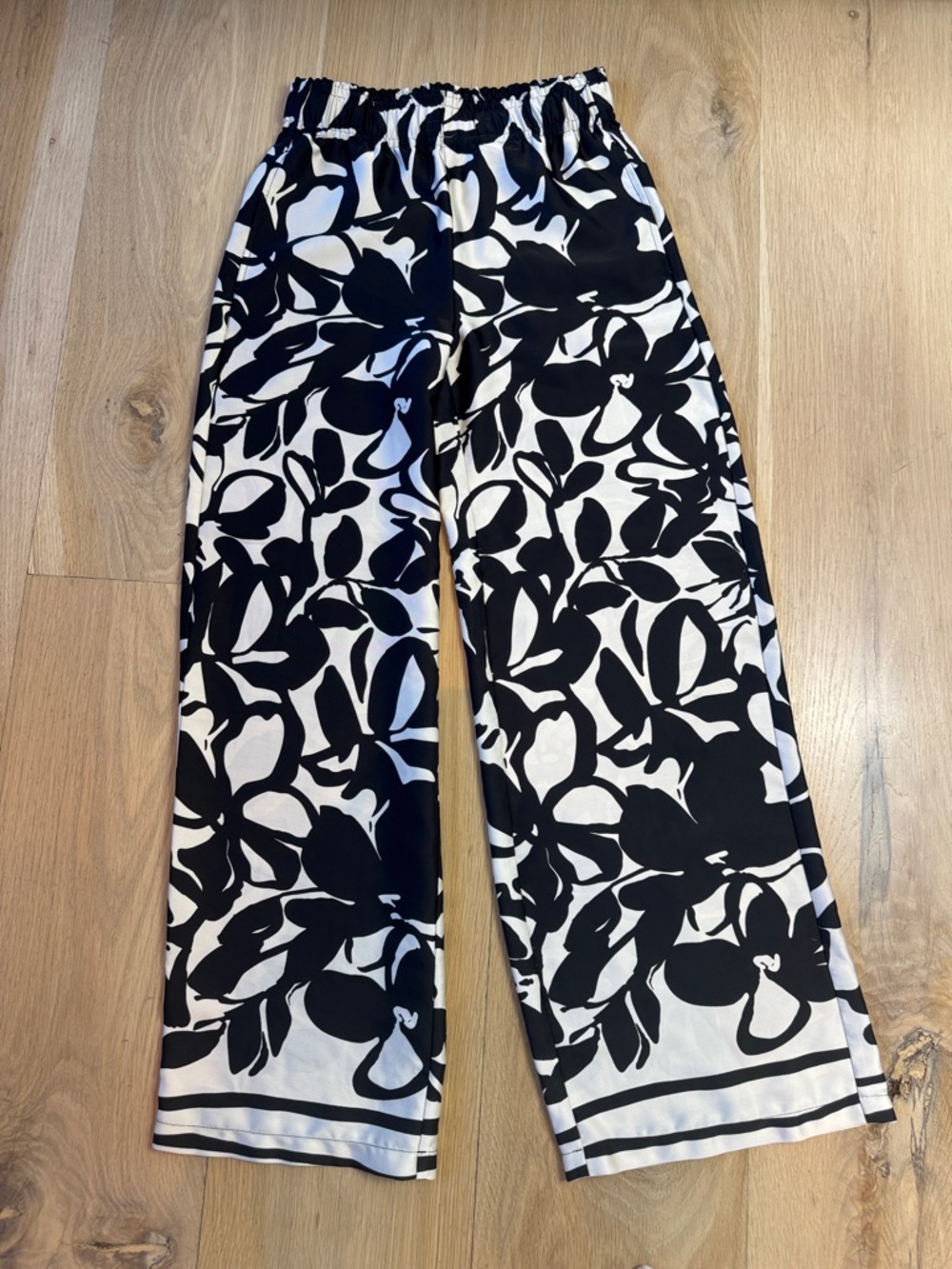 Rachel Zoe Black and White Floral Palazzo Pants